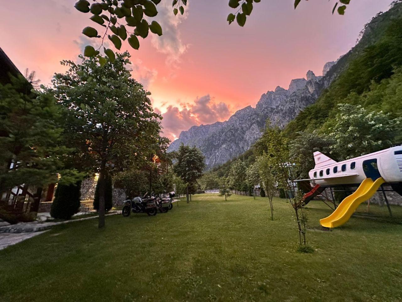 Valbona Relax Hotel Екстериор снимка