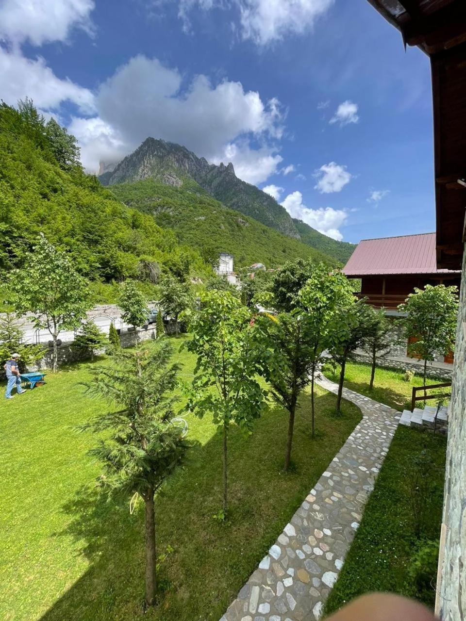 Valbona Relax Hotel Екстериор снимка