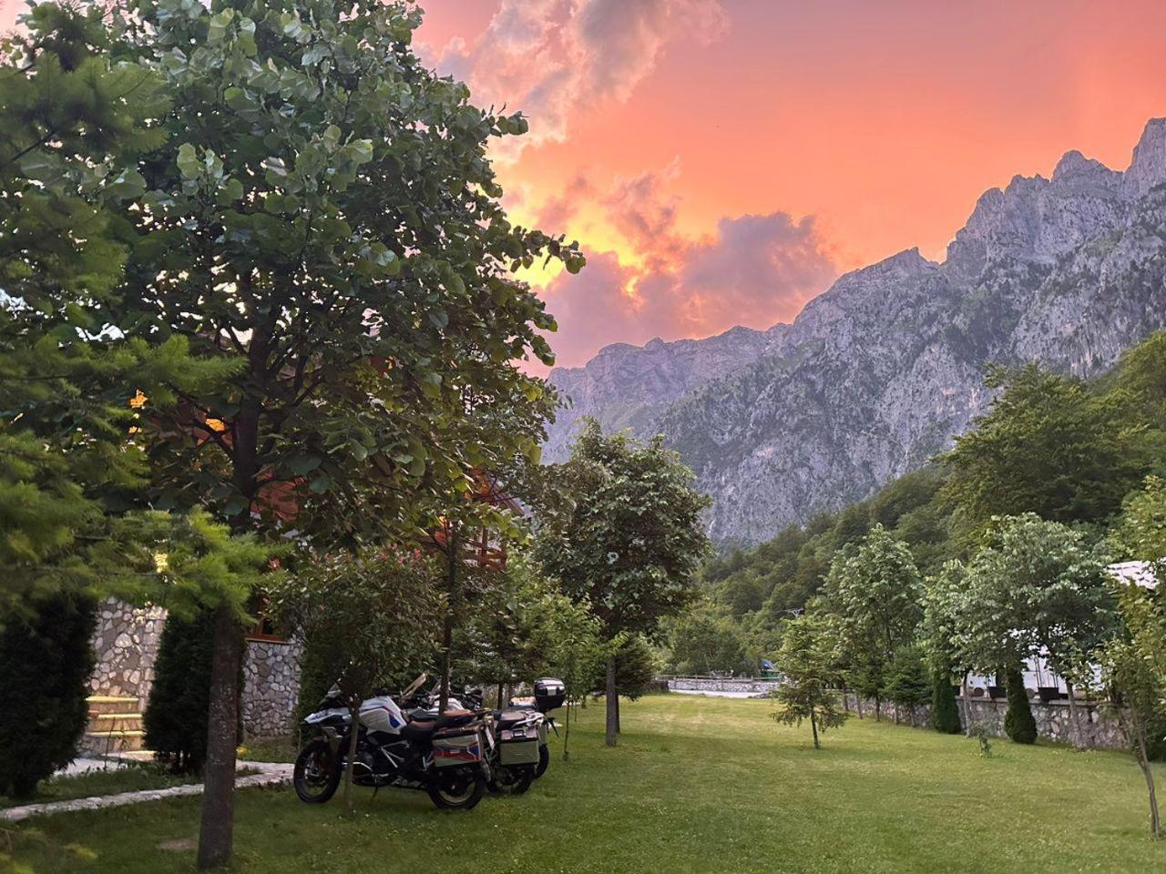 Valbona Relax Hotel Екстериор снимка